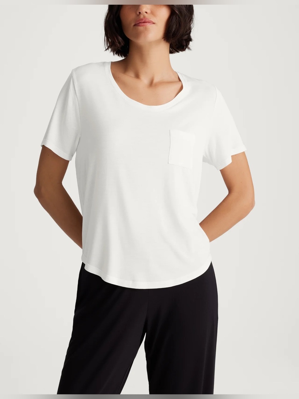 NWT Tommy John Women's White Short Sleeve Pocket Tee Sz S